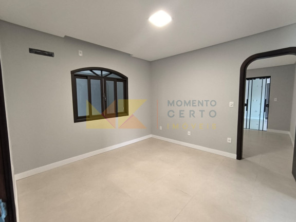 Imagem Casa com 3 Quartos à Venda, 230 m² em Tribess - Blumenau