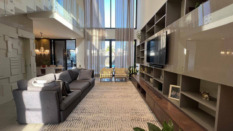 Imagem Sobrado com 4 Quartos à Venda, 350 m² em Jardim Do Golfe - São José Dos Campos Imagem Sobrado com 4 Quartos à Venda, 350 m² em Jardim Do Golfe - São José Dos Campos