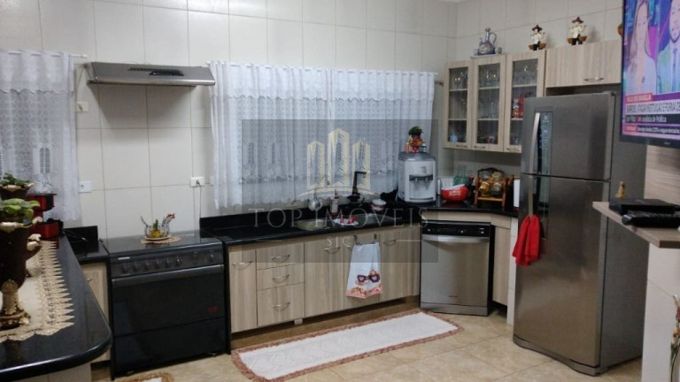 Imagem Casa com 4 Quartos à Venda, 1.338 m² em Jardim Das Flores - Santa Branca Imagem Casa com 4 Quartos à Venda, 1.338 m² em Jardim Das Flores - Santa Branca