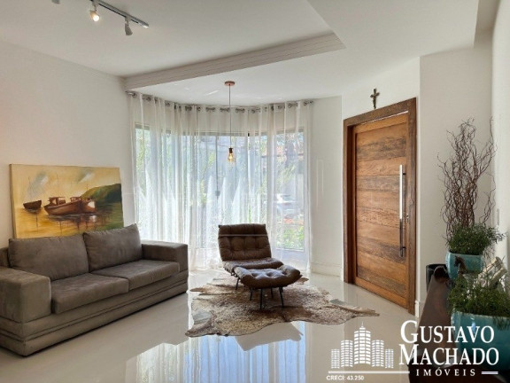 Casa com 3 Quartos à Venda, 235 m² em Morada Da Colina - Volta Redonda