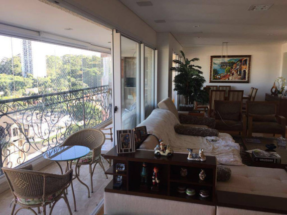 Imagem Apartamento com 3 Quartos à Venda, 189 m² em Santo Amaro - São Paulo
