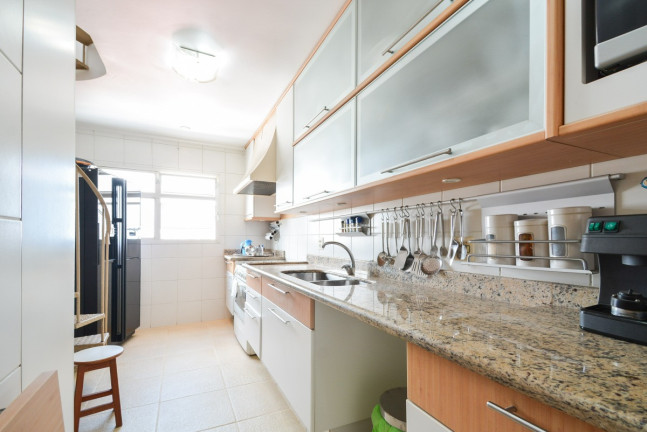 Imagem Apartamento com 2 Quartos à Venda, 176 m² em Pinheiros - São Paulo Imagem Apartamento com 2 Quartos à Venda, 176 m² em Pinheiros - São Paulo