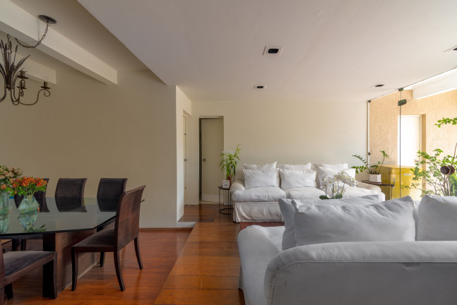 Imagem Sobrado com 4 Quartos à Venda, 350 m² em Jardim Prudência - São Paulo Imagem Sobrado com 4 Quartos à Venda, 350 m² em Jardim Prudência - São Paulo
