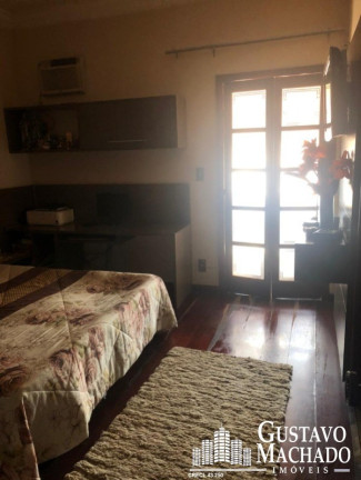Imagem Casa com 3 Quartos à Venda, 150 m² em Vila Rica - Volta Redonda Imagem Casa com 3 Quartos à Venda, 150 m² em Vila Rica - Volta Redonda