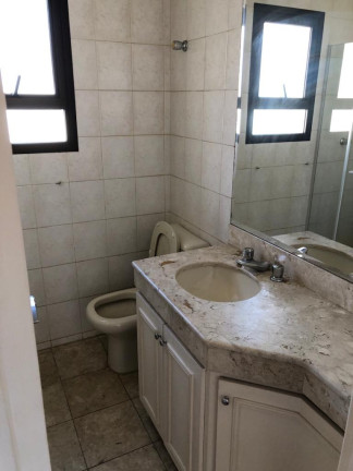 Imagem Imóvel com 3 Quartos à Venda, 121 m² em Real Parque - São Paulo Imagem Imóvel com 3 Quartos à Venda, 121 m² em Real Parque - São Paulo