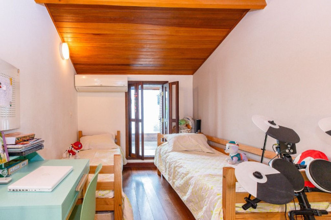 Imagem Casa com 3 Quartos à Venda, 150 m² em Jardim Paulista - São Paulo Imagem Casa com 3 Quartos à Venda, 150 m² em Jardim Paulista - São Paulo