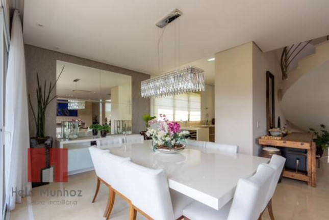 Imagem Casa com 5 Quartos à Venda, 490 m² em Alphaville - Santana De Parnaíba Imagem Casa com 5 Quartos à Venda, 490 m² em Alphaville - Santana De Parnaíba
