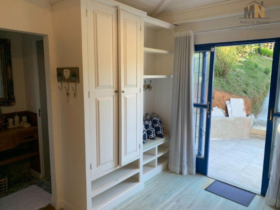 Imagem Casa com 4 Quartos à Venda, 400 m² em Jardim Cataguases - Campos Do Jordão Imagem Casa com 4 Quartos à Venda, 400 m² em Jardim Cataguases - Campos Do Jordão