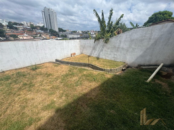 Imagem Casa com 3 Quartos para Alugar, 90 m² em São João Batista (venda Nova) - Belo Horizonte Imagem Casa com 3 Quartos para Alugar, 90 m² em São João Batista (venda Nova) - Belo Horizonte