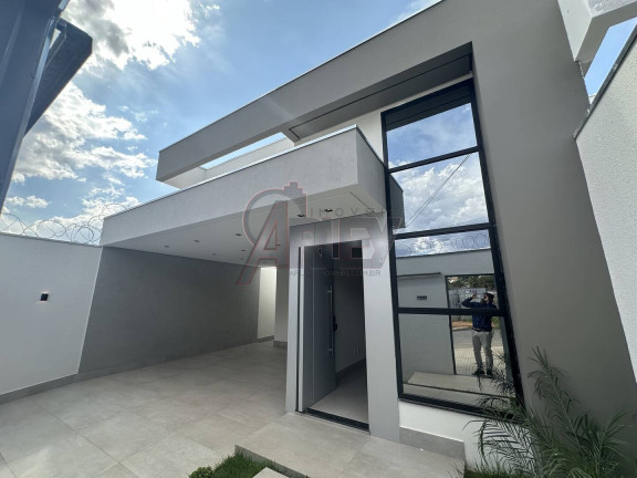 Imagem Casa com 3 Quartos à Venda, 215 m² em Ibituruna - Montes Claros Imagem Casa com 3 Quartos à Venda, 215 m² em Ibituruna - Montes Claros