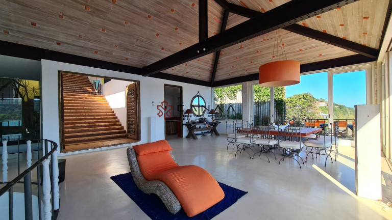 Imagem Casa com 6 Quartos à Venda, 899 m² em Ferradura - Armação Dos Búzios Imagem Casa com 6 Quartos à Venda, 899 m² em Ferradura - Armação Dos Búzios
