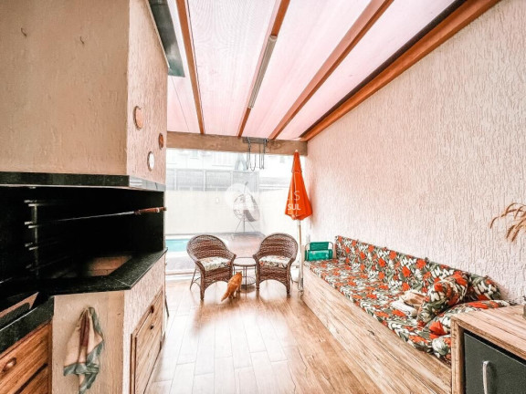 Imagem Casa com 3 Quartos à Venda, 151 m²