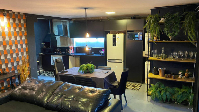Imagem Casa com 3 Quartos à Venda, 100 m² em Balneário Perequê - Porto Belo Imagem Casa com 3 Quartos à Venda, 100 m² em Balneário Perequê - Porto Belo