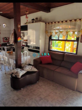 Imagem Casa com 3 Quartos à Venda, 300 m² em Agua Branca - Ilhabela Imagem Casa com 3 Quartos à Venda, 300 m² em Agua Branca - Ilhabela