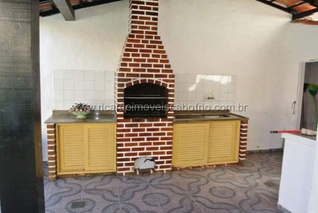 Imagem Imóvel com 4 Quartos à Venda, 150 m² em Peró - Cabo Frio Imagem Imóvel com 4 Quartos à Venda, 150 m² em Peró - Cabo Frio
