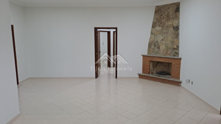 Imagem Casa de Condomínio com 3 Quartos à Venda, 250 m² em Parque Village Castelo - Itu