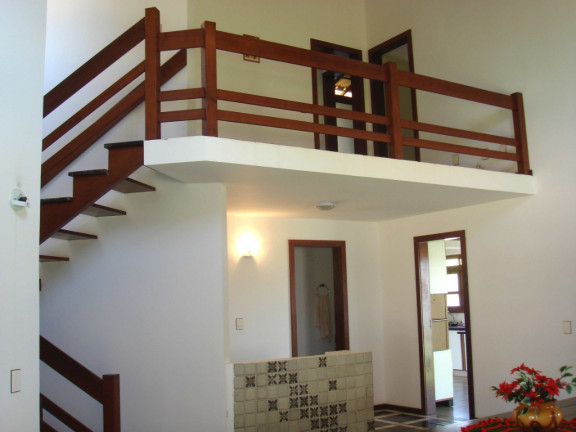 Imagem Casa com 4 Quartos à Venda, 313 m² em Guarajuba (monte Gordo) - Camaçari Imagem Casa com 4 Quartos à Venda, 313 m² em Guarajuba (monte Gordo) - Camaçari
