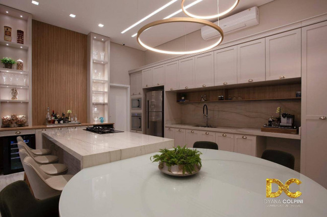 Imagem Casa de Condomínio com 3 Quartos à Venda, 250 m² em Núcleo Habitacional Sucuri - Cuiabá Imagem Casa de Condomínio com 3 Quartos à Venda, 250 m² em Núcleo Habitacional Sucuri - Cuiabá