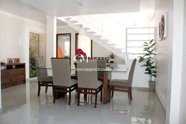 Imagem Casa com 4 Quartos à Venda, 190 m² em Igra Norte - Torres Imagem Casa com 4 Quartos à Venda, 190 m² em Igra Norte - Torres