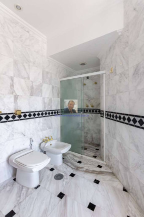 Imagem Casa com 5 Quartos à Venda, 874 m² em Pousada Dos Bandeirantes - Carapicuíba Imagem Casa com 5 Quartos à Venda, 874 m² em Pousada Dos Bandeirantes - Carapicuíba