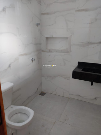 Imagem Casa com 2 Quartos à Venda, 75 m² Imagem Casa com 2 Quartos à Venda, 75 m²