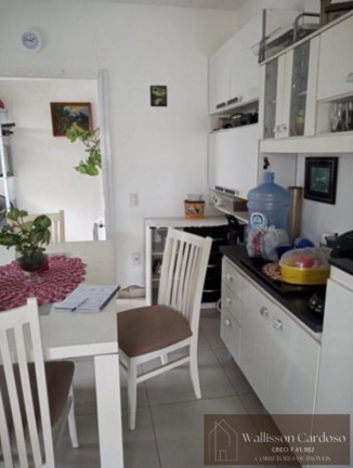 Sobrado com 2 Quartos à Venda, 150 m² em Santa Regina - Camboriú