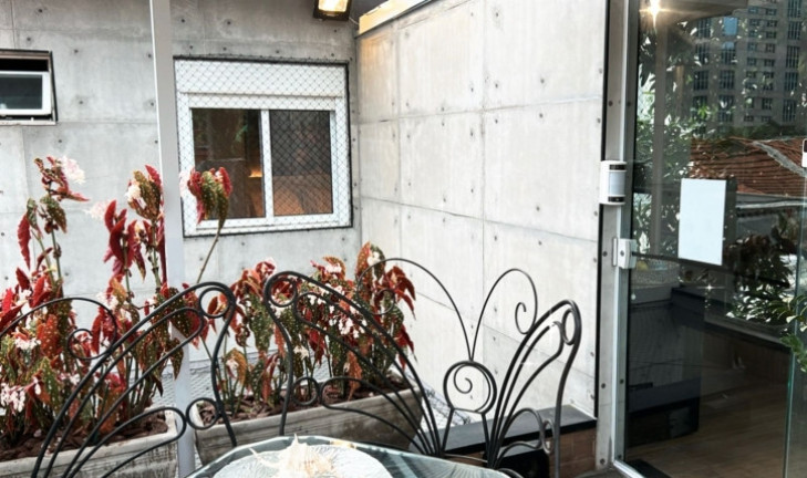 Imagem Casa com 3 Quartos à Venda, 200 m² em Vila Nova Conceição - São Paulo Imagem Casa com 3 Quartos à Venda, 200 m² em Vila Nova Conceição - São Paulo