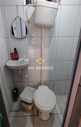 Imagem Casa com 8 Quartos à Venda, 180 m² em Guamá - Belém Imagem Casa com 8 Quartos à Venda, 180 m² em Guamá - Belém