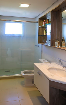 Imagem Imóvel com 2 Quartos à Venda,  em Passo Da Areia - Porto Alegre