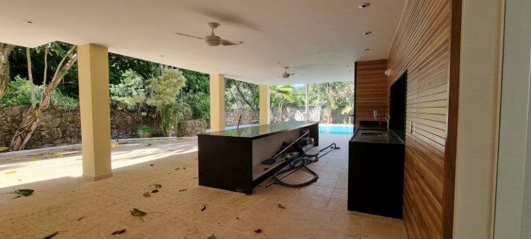 Imagem Casa com 5 Quartos para Alugar, 1.095 m² em Barra Da Tijuca - Rio De Janeiro