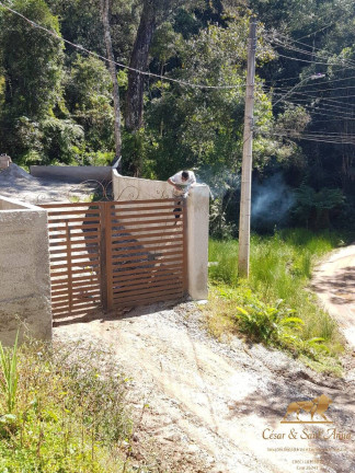 Imagem Casa com 4 Quartos à Venda, 80 m² em Recanto Das Araucárias - Campos Do Jordão Imagem Casa com 4 Quartos à Venda, 80 m² em Recanto Das Araucárias - Campos Do Jordão