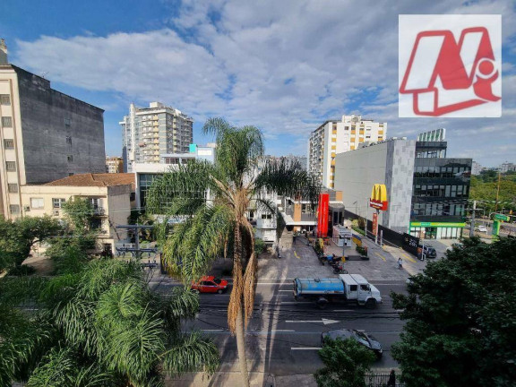 Imagem Apartamento com 2 Quartos à Venda, 130 m² em Moinhos De Vento - Porto Alegre