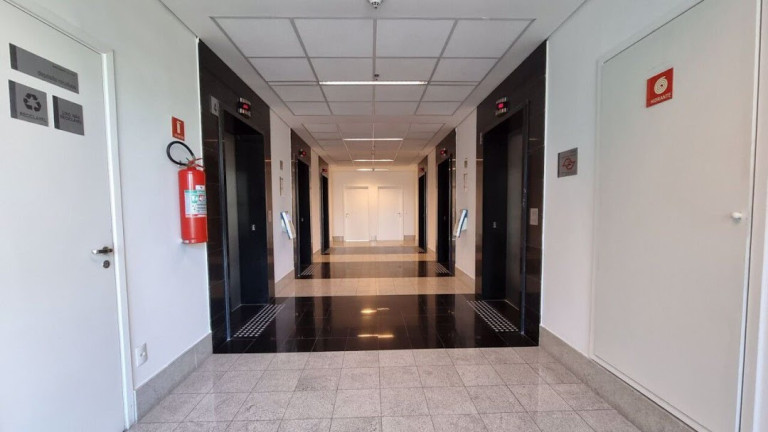 Imagem Sala Comercial para Alugar, 568 m² em Granja Julieta - São Paulo