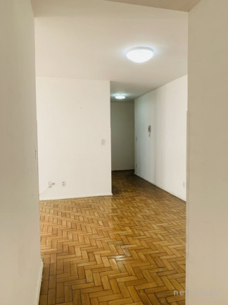 Imagem Imóvel com 3 Quartos à Venda, 93 m² em Jardim Itu - Porto Alegre Imagem Imóvel com 3 Quartos à Venda, 93 m² em Jardim Itu - Porto Alegre