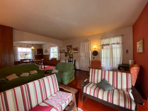 Imagem Casa com 4 Quartos à Venda, 219 m² em Albuquerque - Teresópolis Imagem Casa com 4 Quartos à Venda, 219 m² em Albuquerque - Teresópolis