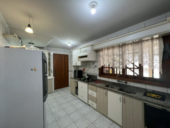 Imagem Casa com 3 Quartos à Venda, em Estância Velha - Canoas Imagem Casa com 3 Quartos à Venda, em Estância Velha - Canoas