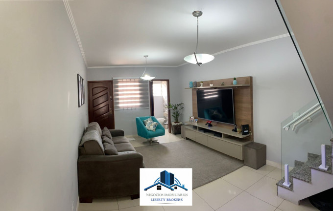 Imagem Casa com 3 Quartos à Venda, 143 m²
