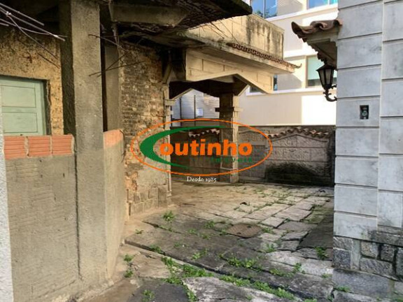 Imagem Casa com 6 Quartos à Venda, 480 m² em Tijuca - Rio De Janeiro Imagem Casa com 6 Quartos à Venda, 480 m² em Tijuca - Rio De Janeiro