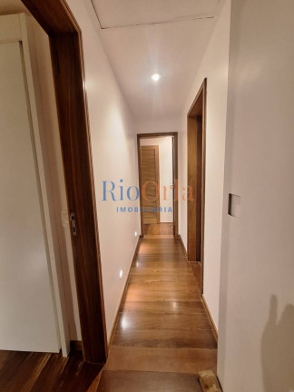 Imagem Apartamento com 4 Quartos à Venda, 200 m² em Barra Da Tijuca - Rio De Janeiro