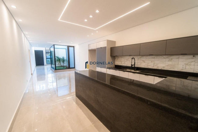 Imagem Casa com 4 Quartos à Venda, 400 m² em Setor Habitacional Arniqueira (águas Claras) - Brasília Imagem Casa com 4 Quartos à Venda, 400 m² em Setor Habitacional Arniqueira (águas Claras) - Brasília
