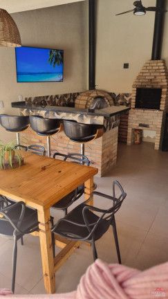 Imagem Casa com 3 Quartos à Venda, 250 m² em Loteamento Recreio Juqueriquerê - Caraguatatuba Imagem Casa com 3 Quartos à Venda, 250 m² em Loteamento Recreio Juqueriquerê - Caraguatatuba