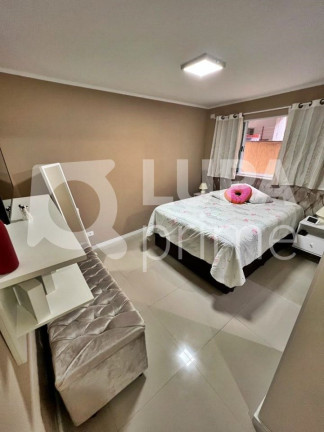 Imagem Casa com 7 Quartos à Venda, 600 m² em Parque Novo Mundo - São Paulo Imagem Casa com 7 Quartos à Venda, 600 m² em Parque Novo Mundo - São Paulo