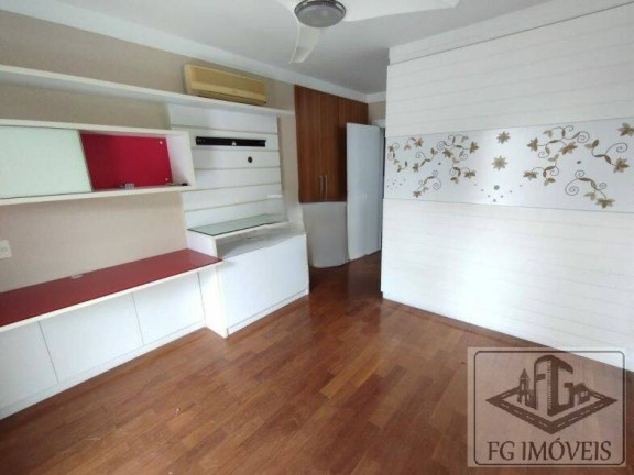 Imagem Sobrado com 5 Quartos à Venda, 542 m² em Parque Dos Príncipes - São Paulo Imagem Sobrado com 5 Quartos à Venda, 542 m² em Parque Dos Príncipes - São Paulo