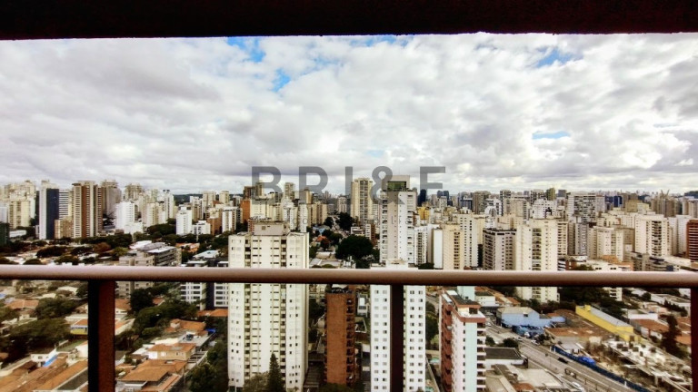 Imagem Apartamento com 2 Quartos à Venda, 110 m² em Brooklin - São Paulo Imagem Apartamento com 2 Quartos à Venda, 110 m² em Brooklin - São Paulo
