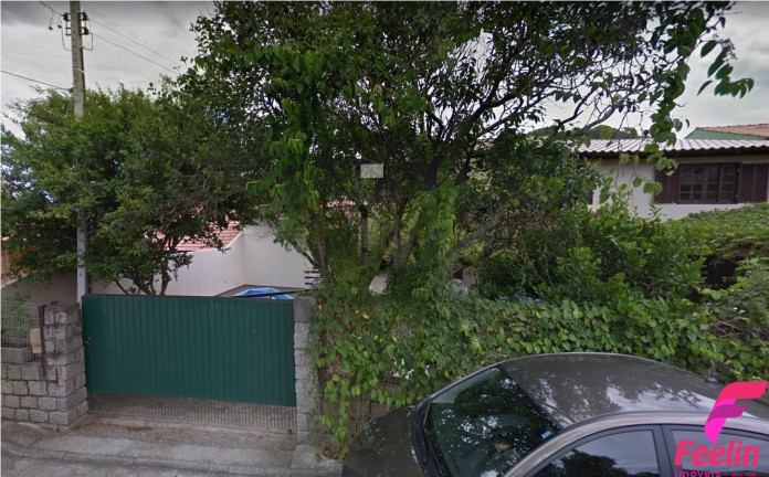 Imagem Casa com 3 Quartos à Venda, 280 m² em Armação - Florianópolis Imagem Casa com 3 Quartos à Venda, 280 m² em Armação - Florianópolis