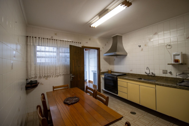 Imagem Casa com 4 Quartos à Venda, 260 m² em Bosque Da Saude - São Paulo Imagem Casa com 4 Quartos à Venda, 260 m² em Bosque Da Saude - São Paulo