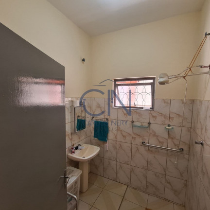 Imagem Casa com 3 Quartos à Venda, 226 m² em Jardim Ana Emilia - Taubaté Imagem Casa com 3 Quartos à Venda, 226 m² em Jardim Ana Emilia - Taubaté