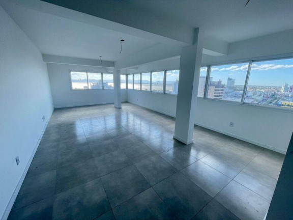 Imagem Apartamento com 3 Quartos à Venda, 129 m² em Tramandaí