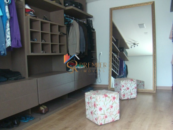 Imagem Casa com 3 Quartos à Venda, 413 m² em Itacorubi - Florianópolis