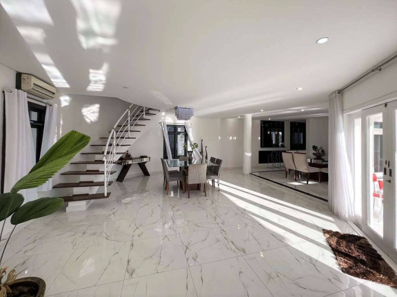 Imagem Casa de Condomínio com 5 Quartos à Venda,  em São Paulo Ii - Cotia